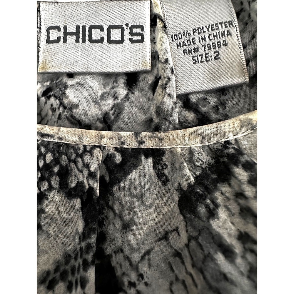 Chico's Size 2/ L Sheer Pullover Top Blouse Gray & White 3/4 Sleeve Polyester - Picture 8 of 8